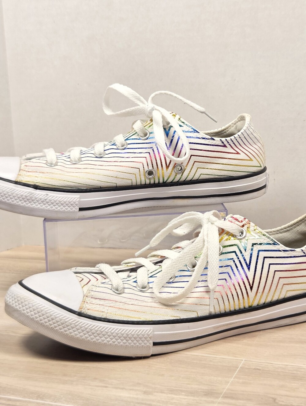 Converse Youth Chuck Taylor All Star All of the Stars Size 6